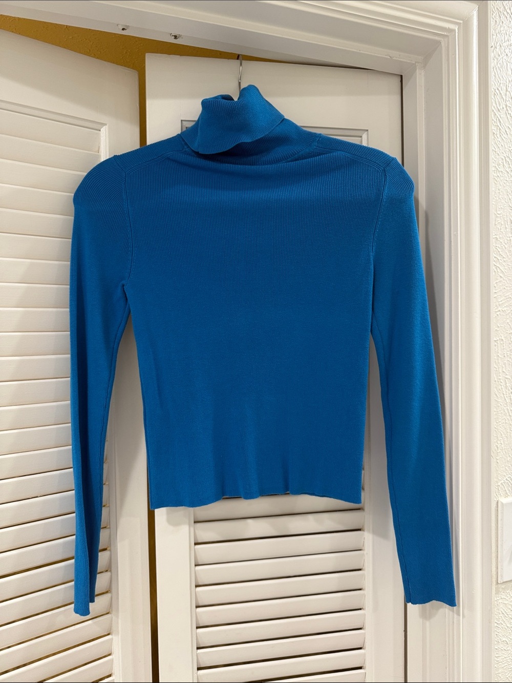 Zara Women's Turtleneck Sweater